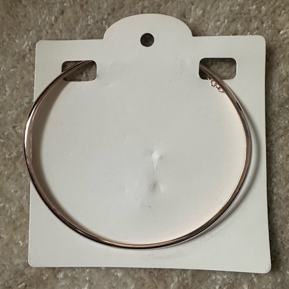 Gold necklace
